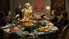 Crispin Glover, Sunnyi Melles and Fabian Jensen in Mr. K