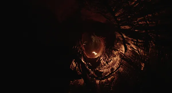 Lighting the cave in Il Buco