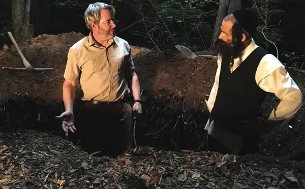 Matthew Broderick and Géza Röhrig in To Dust 2