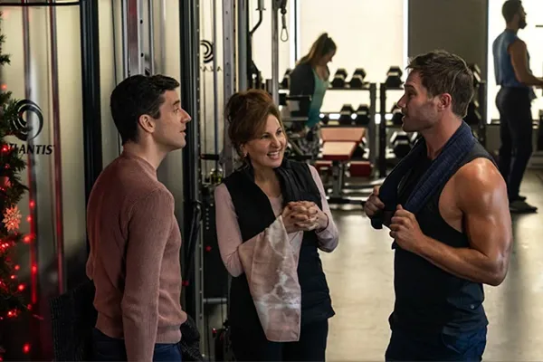 Michael Urie, Kathy Najimy and Luke Macfarlane in Single All The Way