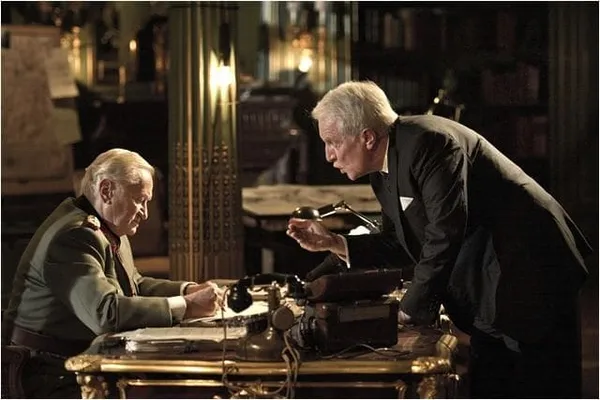 Niels Arestrup and Andre Dussollier in Diplomacy 2