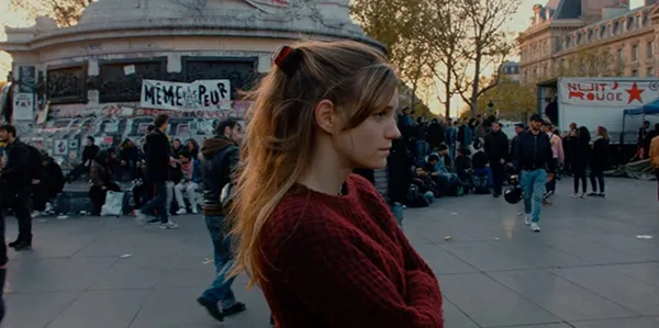 Noémie Schmidt in Paris Est À Nous