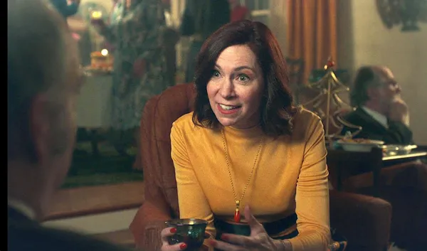Carrie Preston and Paul Giamatti in The Holdovers