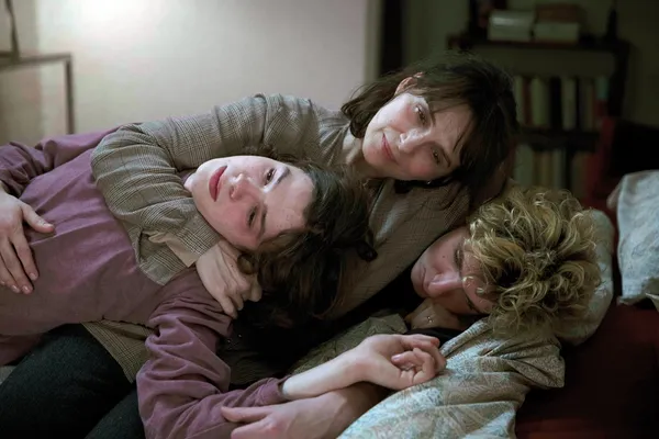 Paul Kircher, Juliette Binoche and Vincent Lacoste in Winter Boy