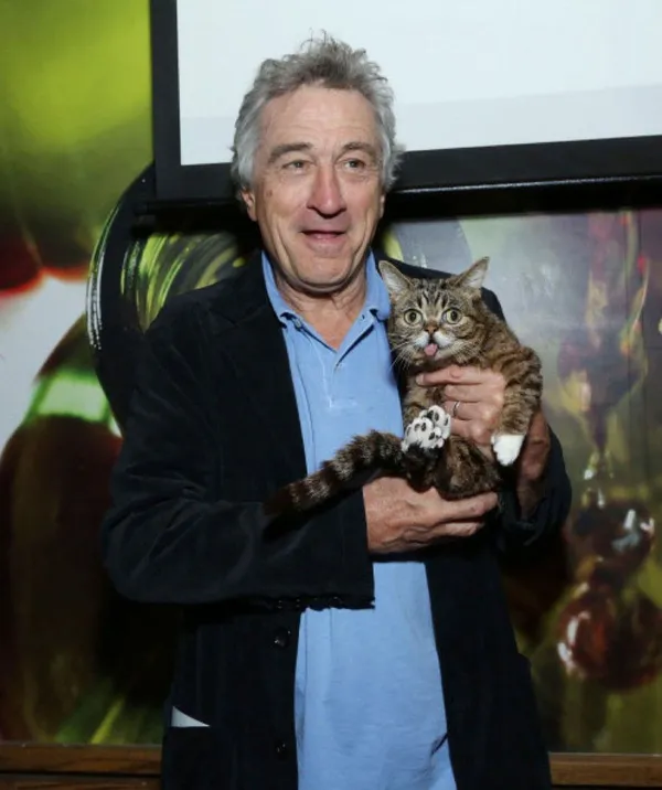 Robert De Niro with Lil Bub