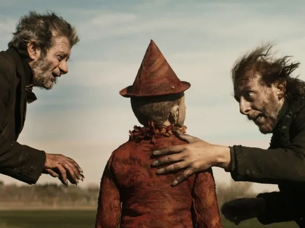 Rocco Papaleo, Massimo Ceccherini and Federico Ielapi in Pinocchio