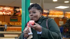 Rarely seen: women eating onscreen