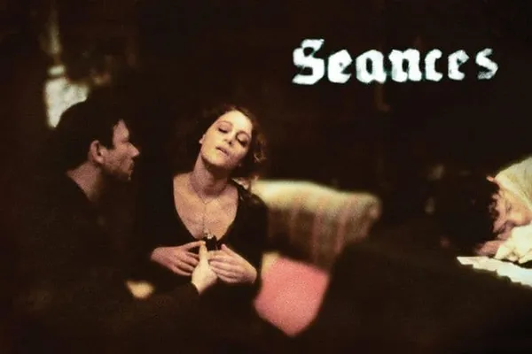 Guy Maddin's Seances