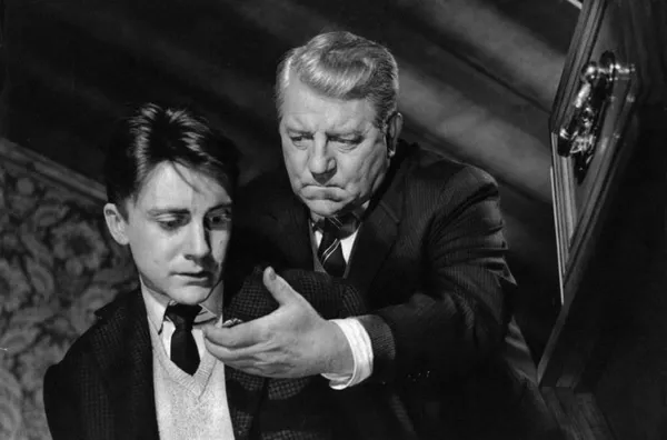 Jean Gabin with Serge Rousseau in Maigret Et L'Affaire Saint-Fiacre