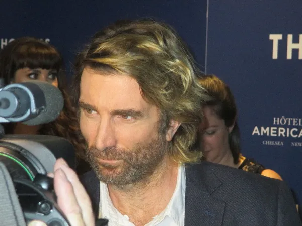 Sharlto Copley