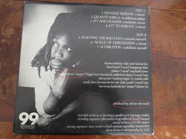 Singers And Players War of Words LP