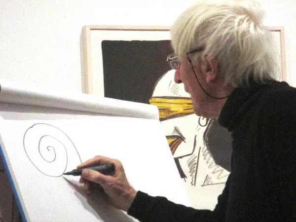 Tomi Ungerer drawing Snail 1
