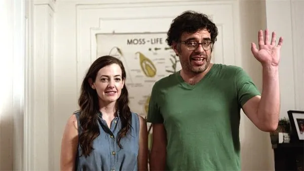 Stephanie Allynne and Jemaine Clement