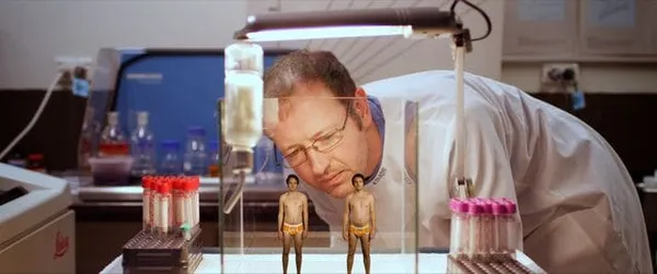 Damon Gameau in the lab