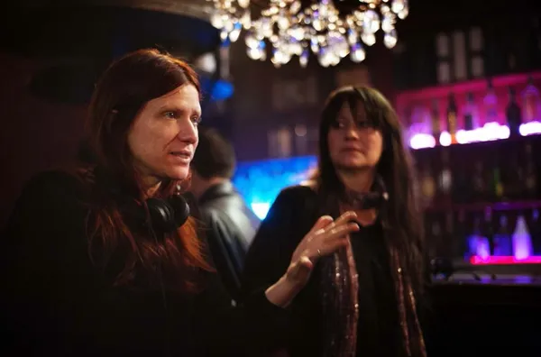 Susanna Nicchiarelli with Trine Dyrholm on set
