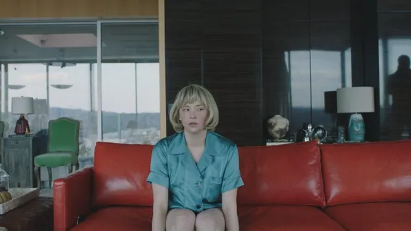 Haley Bennett in Swallow 5