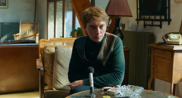 Swann Arlaud as Yann Andréa