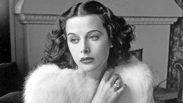 Bombshell: The Hedy Lamarr Story