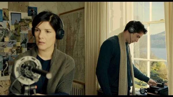 Jasmine Hyde and Simon Cotton in The Unseen