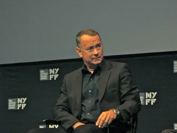 Tom Hanks 8
