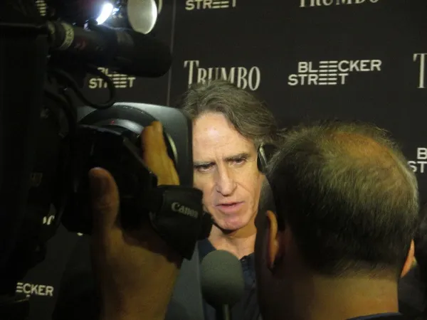 Jay Roach