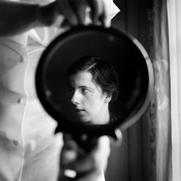 Vivian Maier - self-portrait