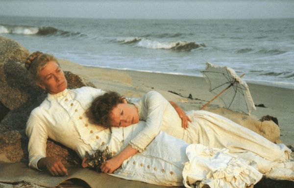 Vanessa Redgrave with Madeleine Potter in Ruth Prawer Jhabvala’s adaptation of Henry James’s The Bostonians, directed by James Ivory