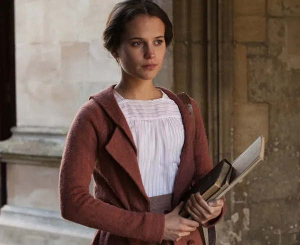 Alicia Vikander in Testament Of Youth 2