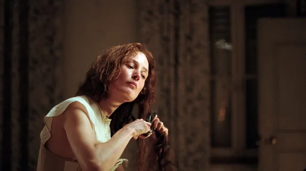 Vicky Krieps in Corsage 4