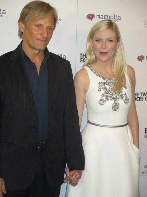 Viggo Mortensen and Kirsten Dunst