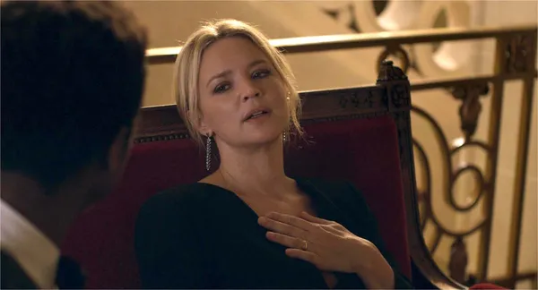 Virginie Efira in Madeleine Collins 3