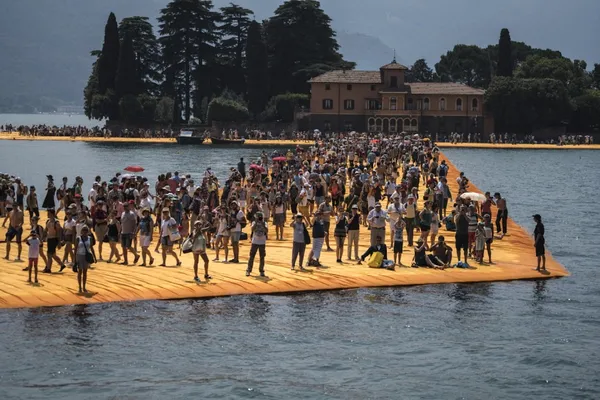 Visitors on Christo's Floating Piers