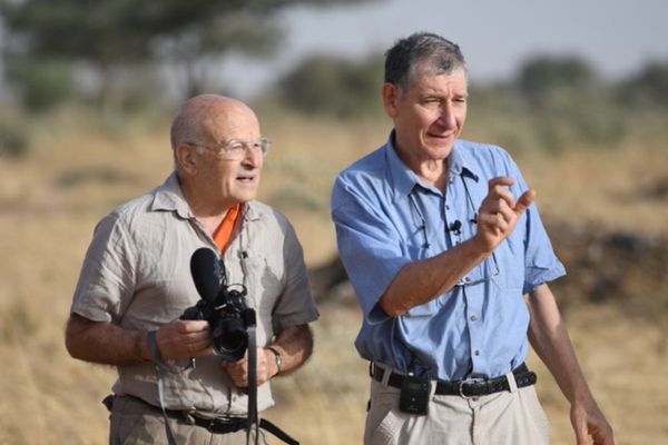 Volker Schlöndorff with agronomist Tony Rinaudo in the République de Niger: "He was in Africa after the big famine in 1984. You know, the Bob Geldof [and Midge Ure organised] Live Aid concerts."