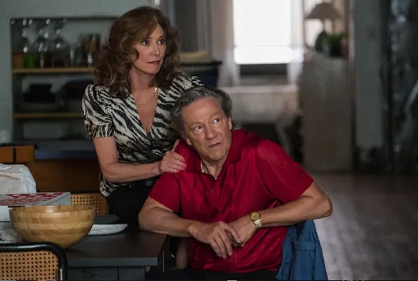Wendy Makkena and Chris Cooper