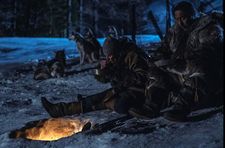 Clint (Willem Dafoe) with his Inuit friend (Laurent Arnatsiaq)