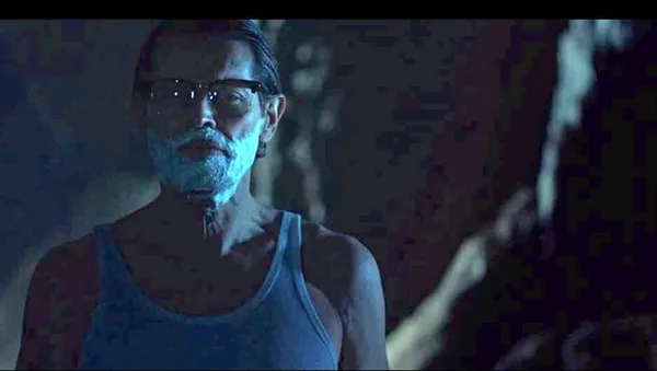 Willem Dafoe shaving in Siberia