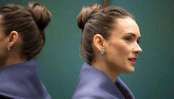 Winona Ryder in Experimenter