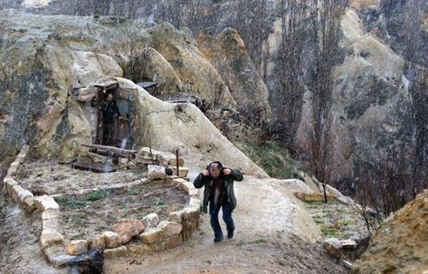 Intimate emotions on a epic scale in Nuri Bilge Ceylan's Winter Sleep.