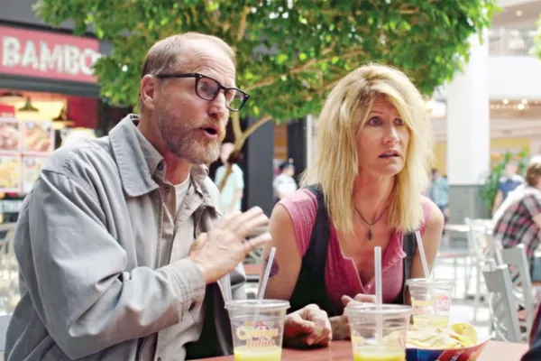 Woody Harrelson and Laura Dern in Wilson 2