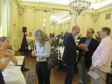 Renée Zellweger chats with Frozen River director Courtney Hunt, as Eric Fellner, Bill Blakemore and Fred Schepisi share a laugh