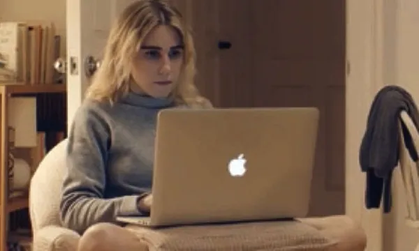 Zosia Mamet in The Boy Downstairs