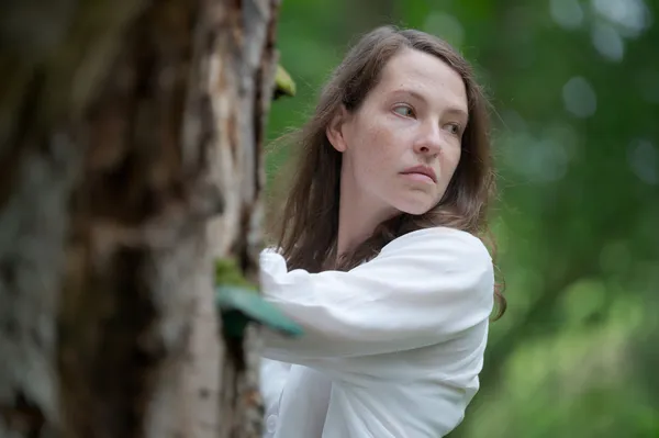 Annes Elwy in The Feast 6