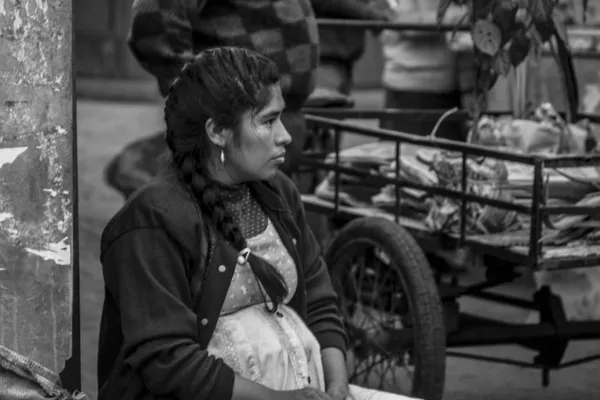 Pamela Mendoza in Song Without A Name