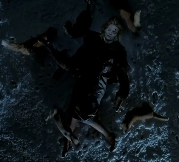 Michell Pfeiffer with cats in Batman Returns