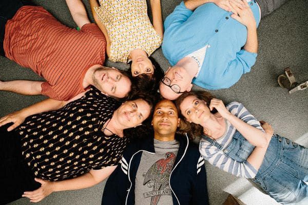 Counterclockwise, Keegan-Michael Key as Jack, Gillian Jacobs as Samantha, Chris Gethard as Bill, Kate Micucci as Allison, Mike Birbiglia as Miles, and Tami Sagher as Lindsay in Don't Think Twice