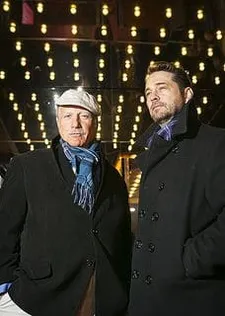 Richard Dreyfus and Jason Priestley on the red carpet