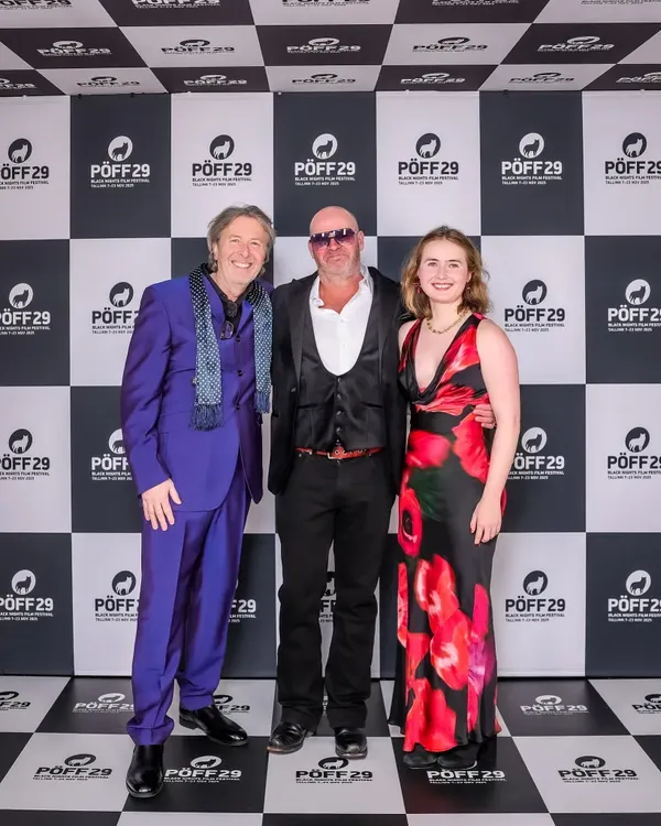 Nick O'Hagan, Richard Hawkins and Poppy O'Hagan on the black carpet in Tallinn