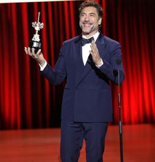 Javier Bardem with his Donostia Award