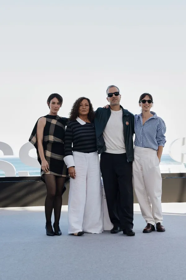 Victoria Luengo, Eulàlia Ramon, Mikel Gurrea, Ariadna Gil in San Sebastian