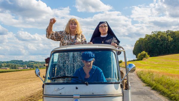 In the driving seat: Yolande Moreau (behind left), Noémie Lvovsky and Juliette Binoche (front) in How To Be A Good Wife by Martin Provost